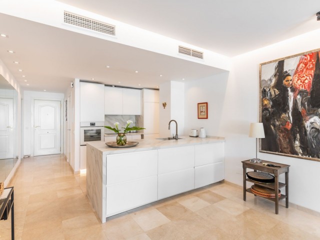 2 Bedrooms Apartment in Estepona