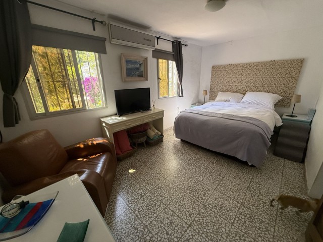 Villa avec 2 Chambres  à Estepona