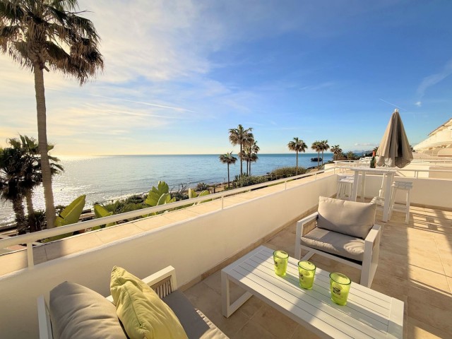 2 Bedrooms Apartment in Estepona