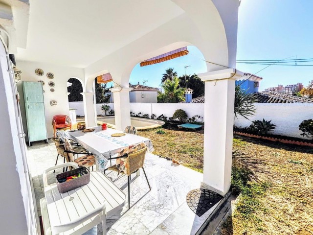 4 Bedrooms Villa in Benalmadena Costa