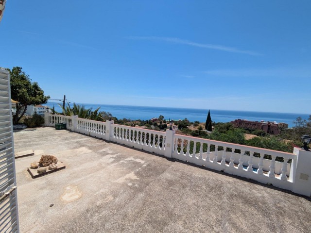 3 Bedrooms Villa in Benalmadena