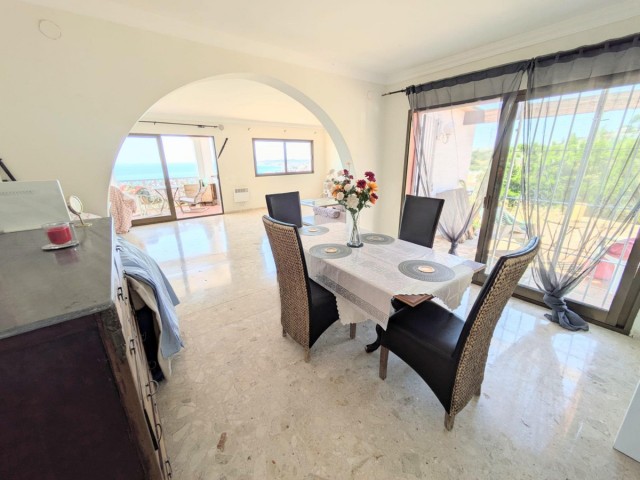 3 Bedrooms Villa in Benalmadena