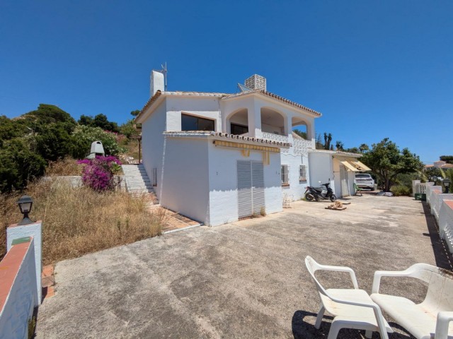 3 Bedrooms Villa in Benalmadena