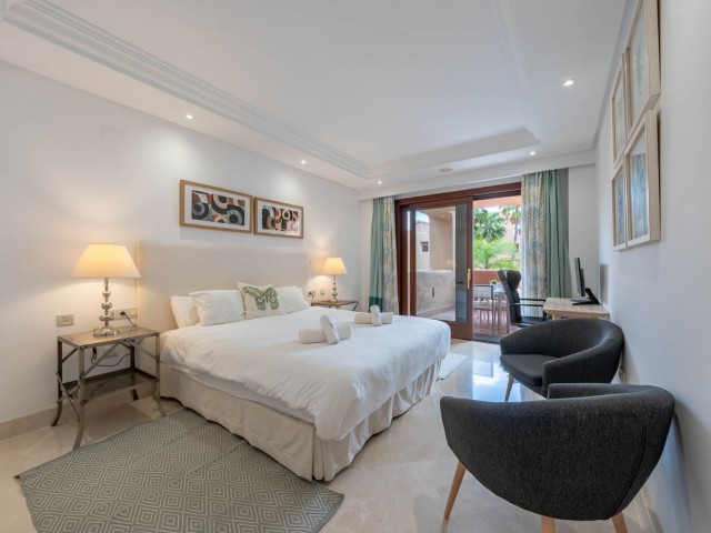 2 Bedrooms Apartment in Estepona