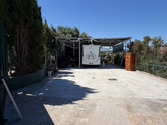6 Bedrooms Villa in Estepona