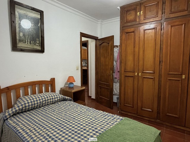 6 Bedrooms Villa in Estepona
