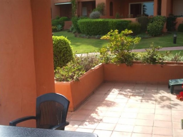 2 Schlafzimmer Apartment in La Duquesa
