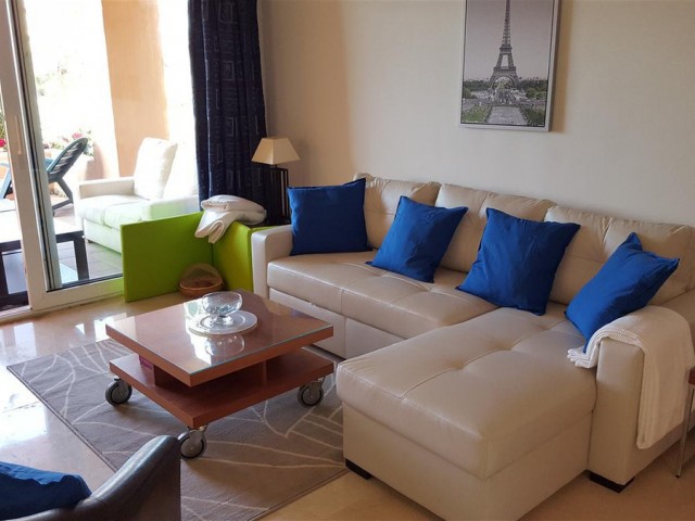 2 Schlafzimmer Apartment in La Duquesa