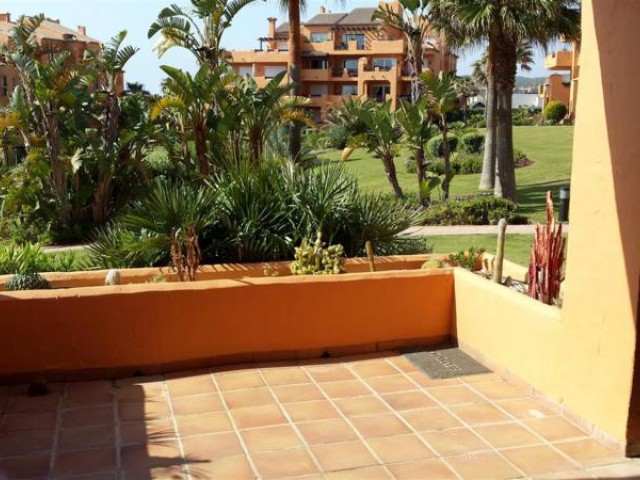 2 Schlafzimmer Apartment in La Duquesa
