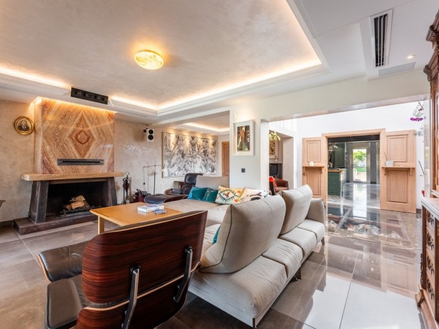4 Bedrooms Villa in San Pedro de Alcántara