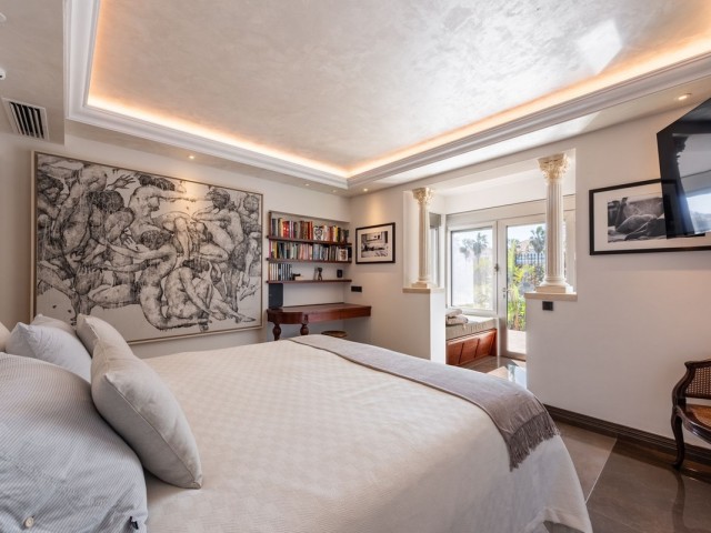 4 Bedrooms Villa in San Pedro de Alcántara