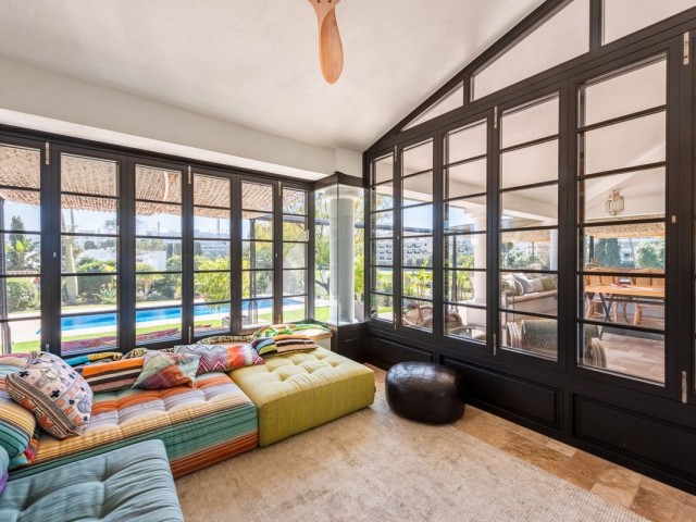 4 Bedrooms Villa in San Pedro de Alcántara