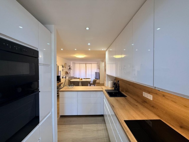 2 Bedrooms Apartment in Estepona
