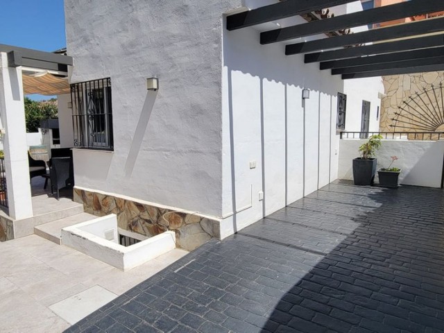 3 Schlafzimmer Villa in El Faro