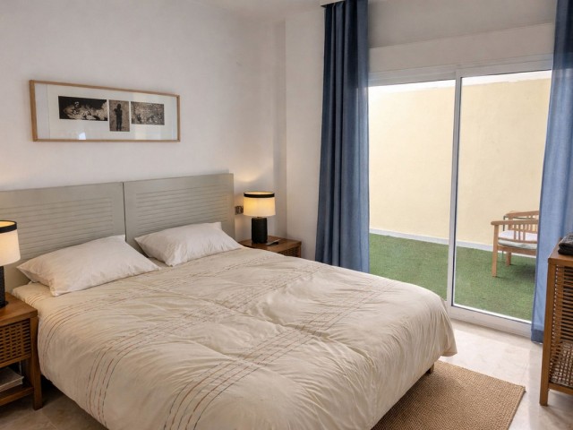 Apartamento con 3 Dormitorios  en San Roque