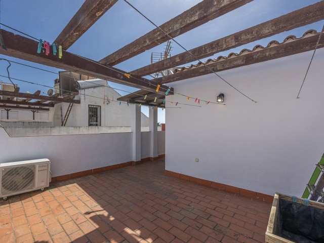 4 Bedrooms Villa in Marbella