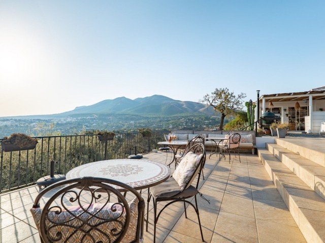 4 Bedrooms Villa in Alhaurín el Grande