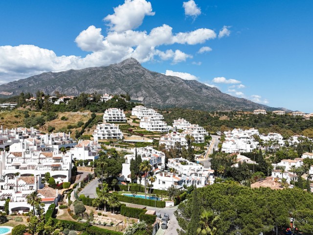 3 Schlafzimmer Reihenhaus in Nueva Andalucía