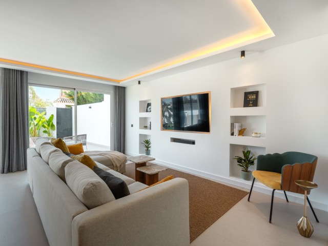 3 Schlafzimmer Reihenhaus in Nueva Andalucía