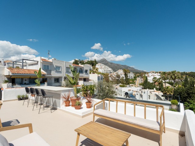 3 Schlafzimmer Reihenhaus in Nueva Andalucía