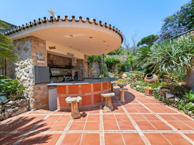 8 Soveroms Villa i Benalmadena