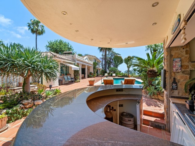 8 Soveroms Villa i Benalmadena