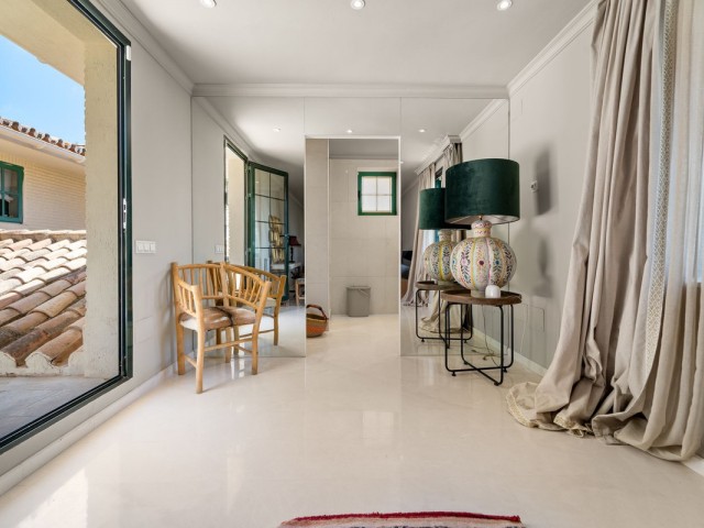8 Soveroms Villa i Benalmadena