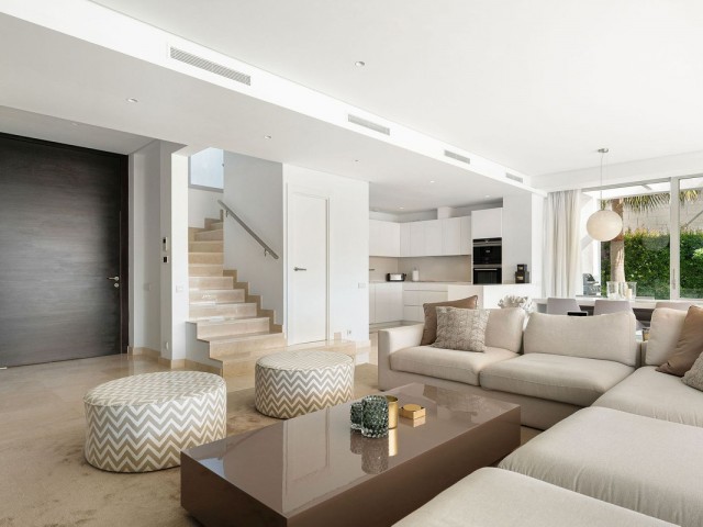 4 Bedrooms Villa in Río Real