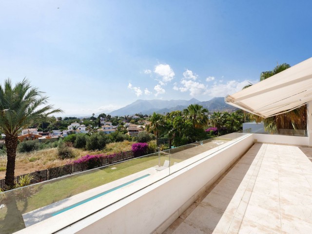 4 Bedrooms Villa in Río Real