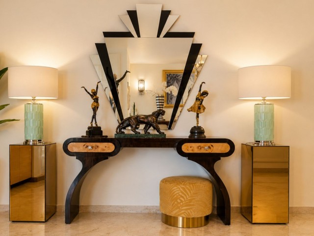 2 Bedrooms Apartment in Guadalmina Alta