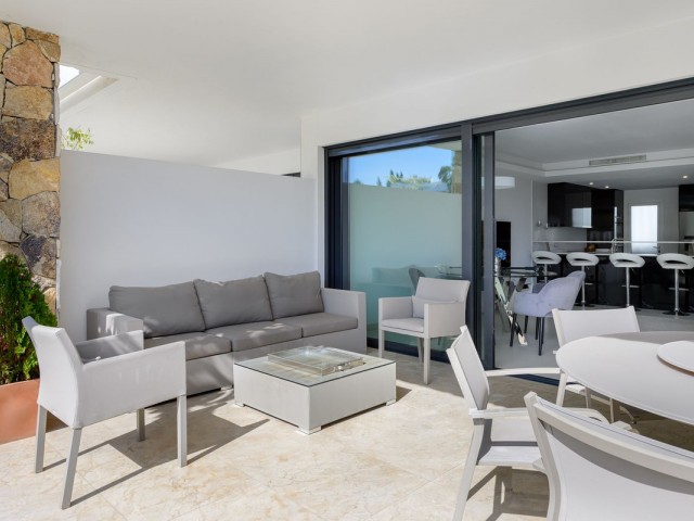 3 Bedrooms Townhouse in The Golden Mile