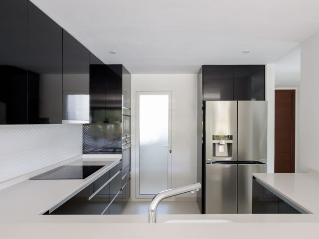 3 Bedrooms Townhouse in The Golden Mile