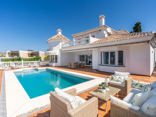 4 Slaapkamer Villa in El Chaparral