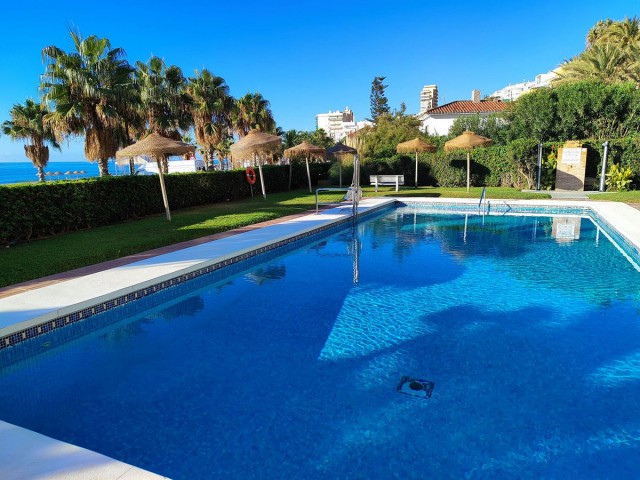 2 Bedrooms Apartment in Fuengirola