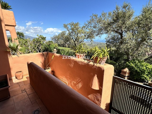 2 Bedrooms Apartment in La Mairena