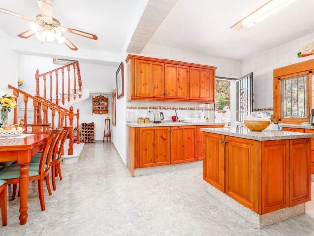 6 Schlafzimmer Villa in Alhaurín el Grande