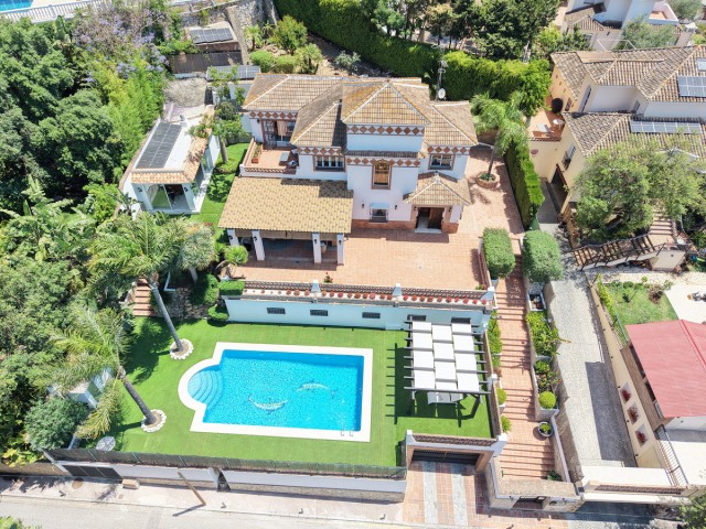 Villa, Elviria