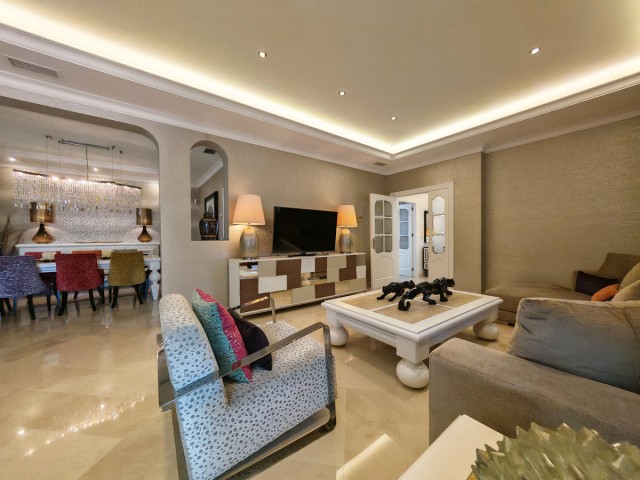 4 Sovrums Villa i Elviria
