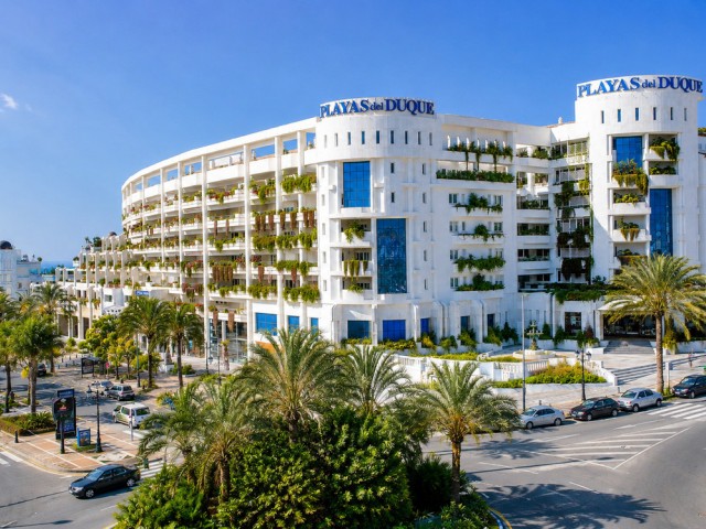 2 Makuuhuoneen Huoneisto Puerto Banús