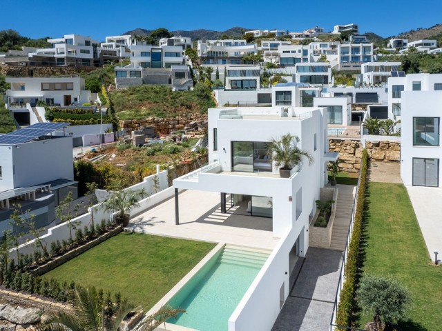 Villa avec 4 Chambres  à Mijas
