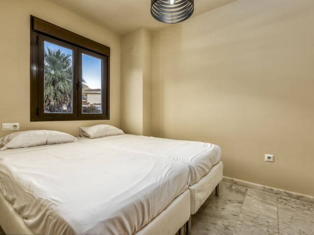 Maison mitoyenne avec 4 Chambres  à Mijas Costa