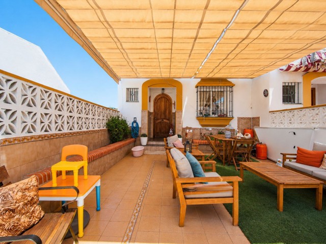 3 Bedrooms Townhouse in Estepona