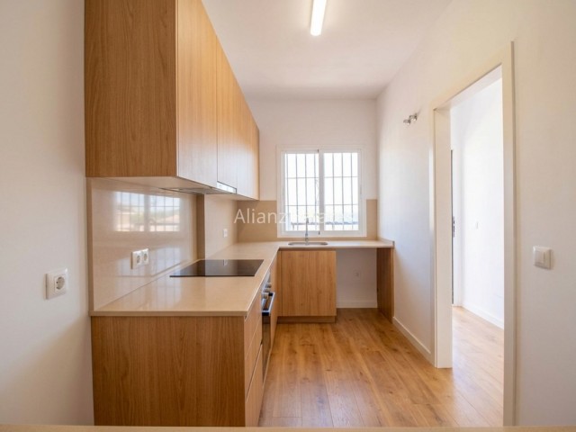 Penthouse avec 2 Chambres  à Torrequebrada