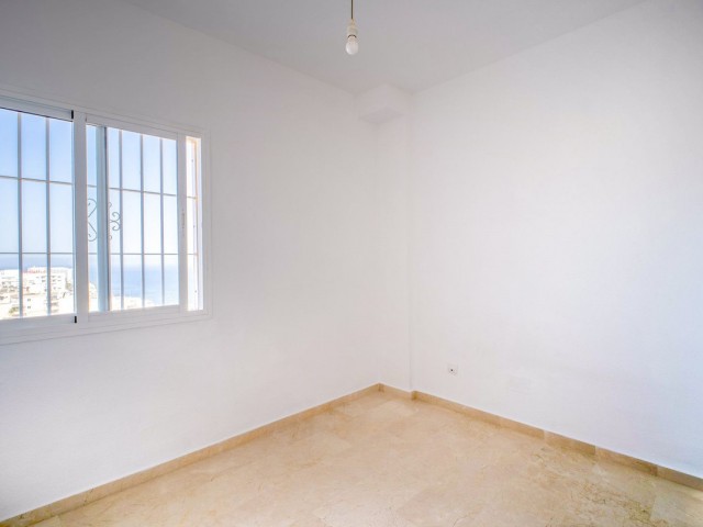 Penthouse avec 2 Chambres  à Torrequebrada