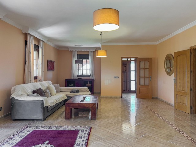 4 Soveroms Villa i Mijas
