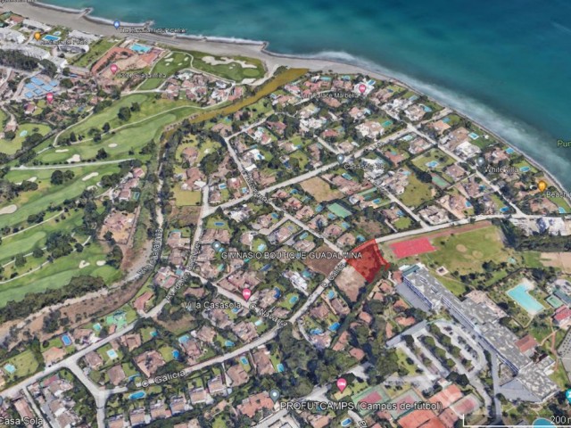  Grundstück in Guadalmina Baja