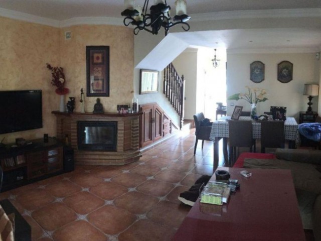 3 Bedrooms Townhouse in Río Real