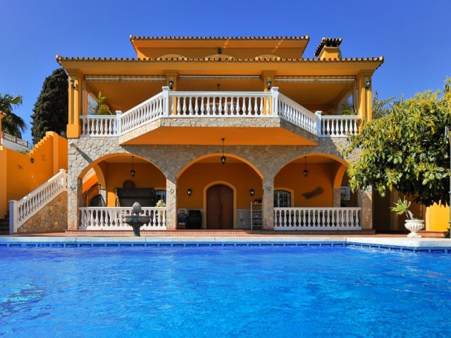 5 Sovrums Villa i Mijas Costa