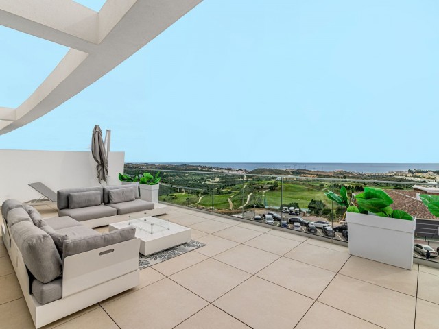 Penthouse in Calanova Golf