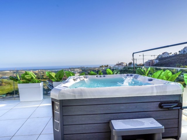 Penthouse in Calanova Golf